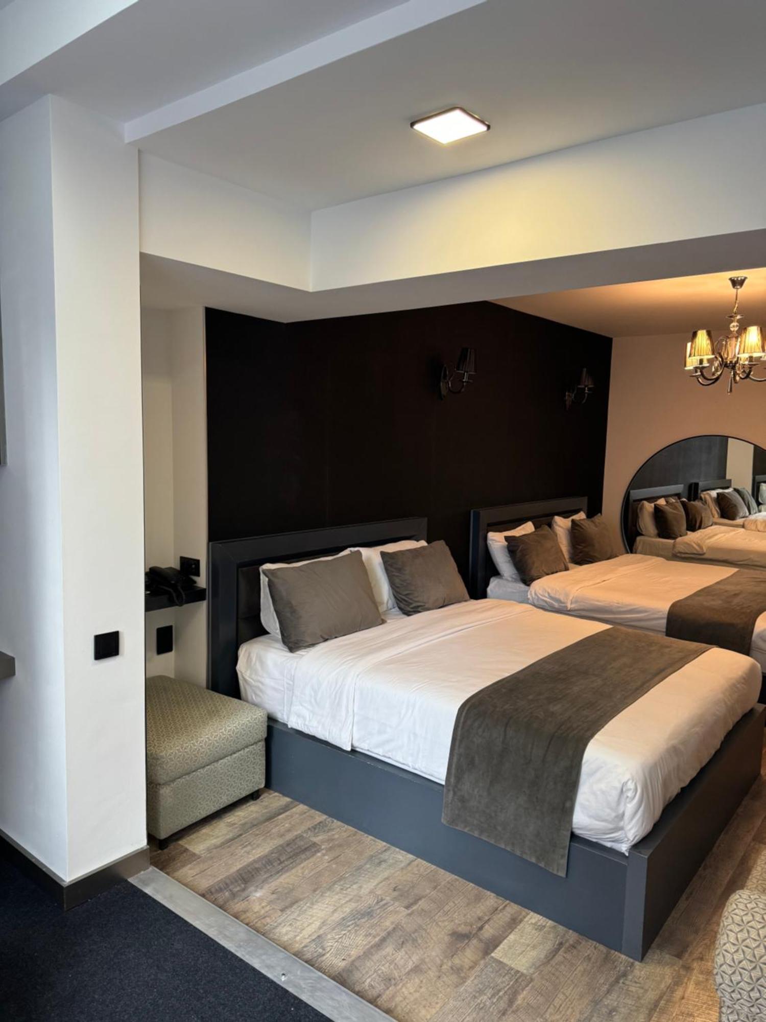 Monk House Ξενοδοχείο Γιερεβάν Εξωτερικό φωτογραφία